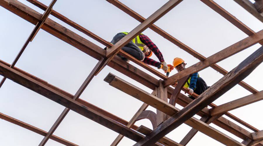 Professional gutter cleaning services in Apple Springs, TX